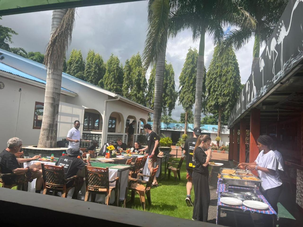 Kilimanjaro Trekcity Hostel Моши Екстериор снимка